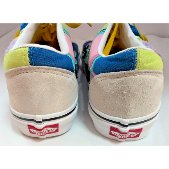 Vans Old Skool
The Simpsons Bouvier Sisters Vans X The Simpsons Old Skool Shoes – stateofescape12.com main image 4